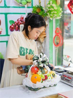 Giỏ hoa quả 20/11
